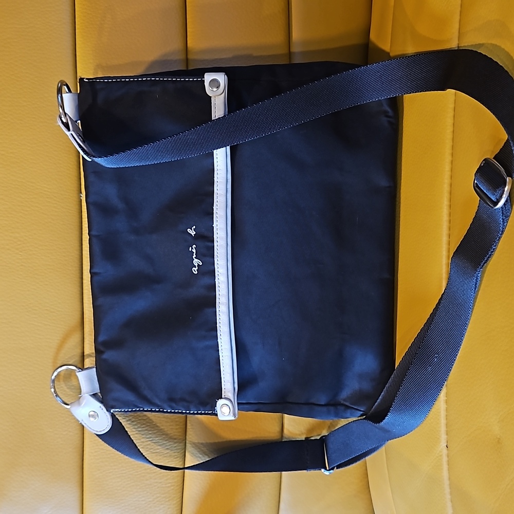 Agnes B' Black Nylon Crossbody Bag White Leather Trim